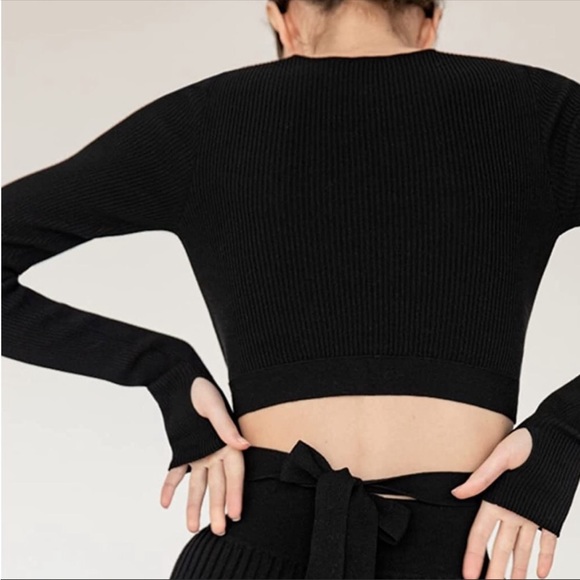 SALE! SET!Black Wrap Long Sleeve Crop Top & Matching Pleated High Rise Skirt Set - Picture 9 of 13